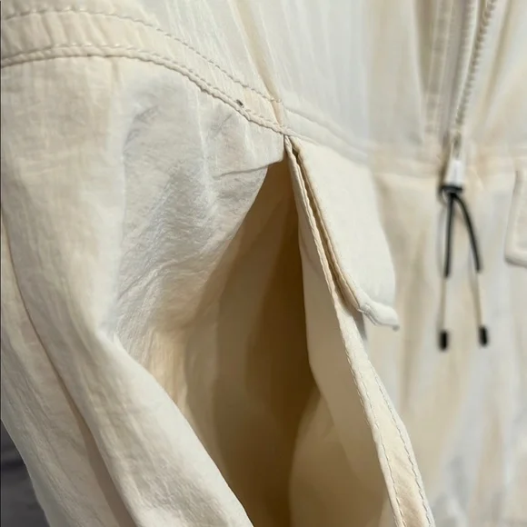 FREE PEOPLE MOVEMENT Cream Insulated vest